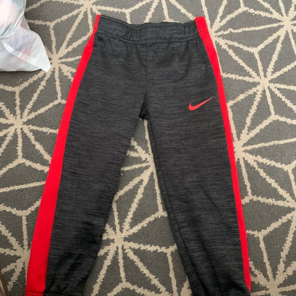 Boys jogger set - Picture 2 of 3